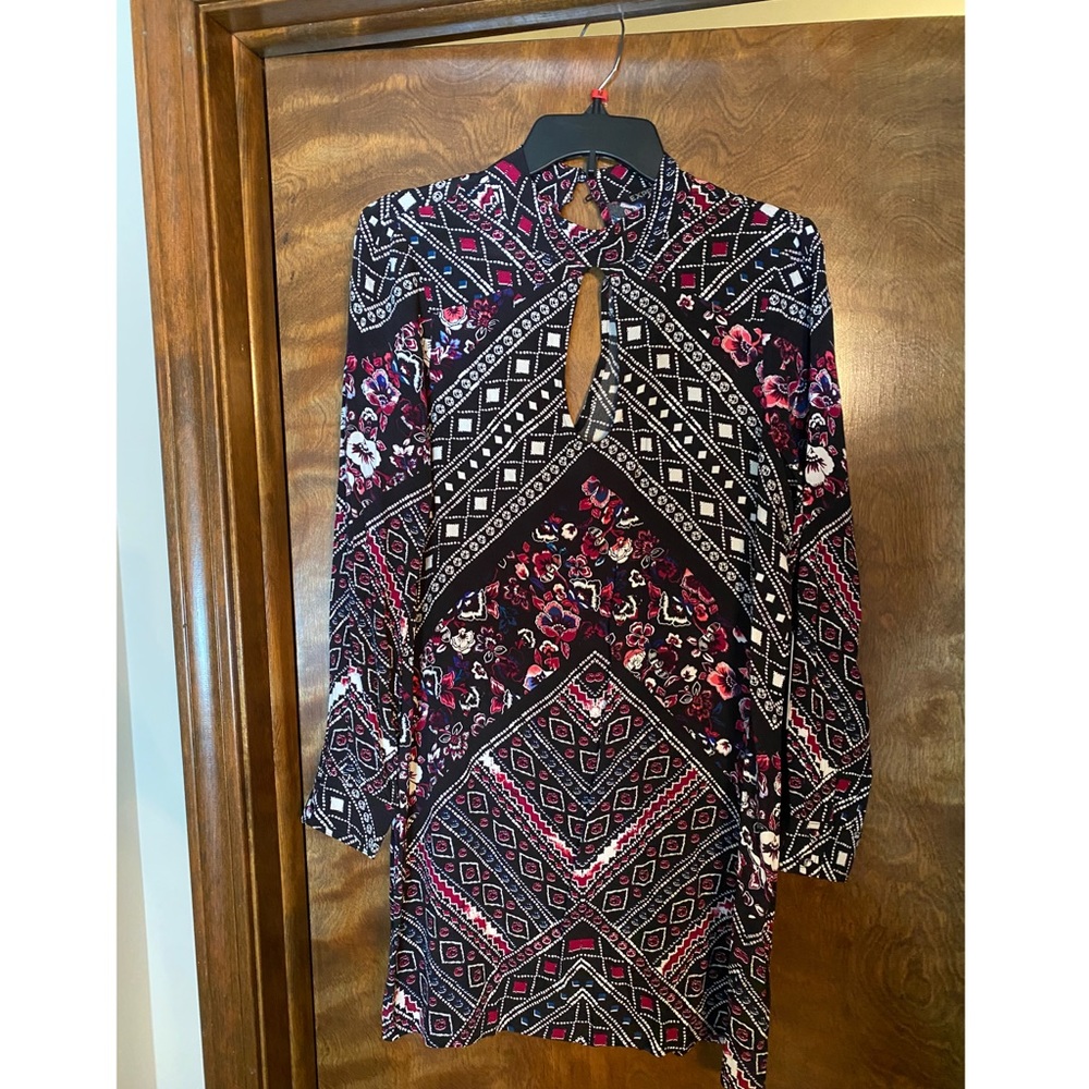 Long sleeve floral print Express dress